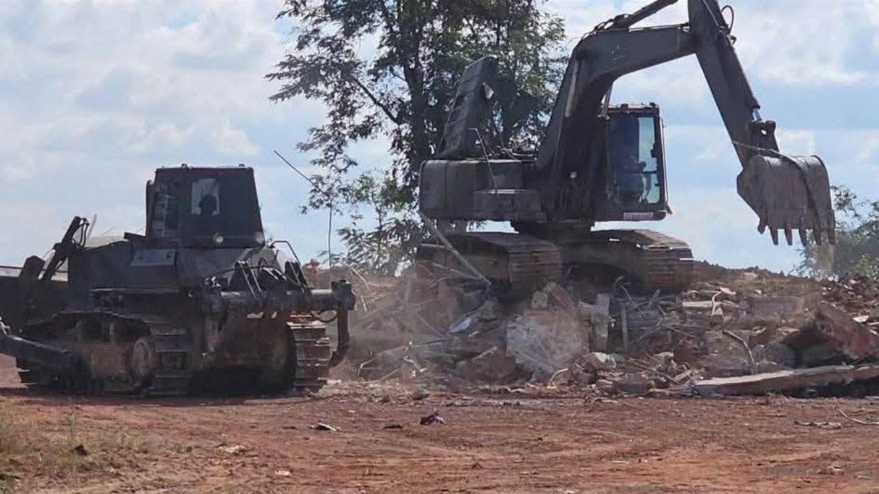 第2军区在掌握阵地后整理“安马隘”