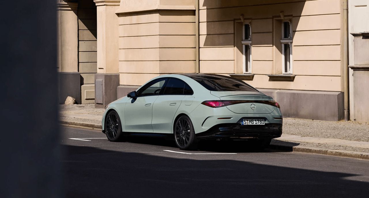 奔驰新款CLA 220混合动力2026现已上市