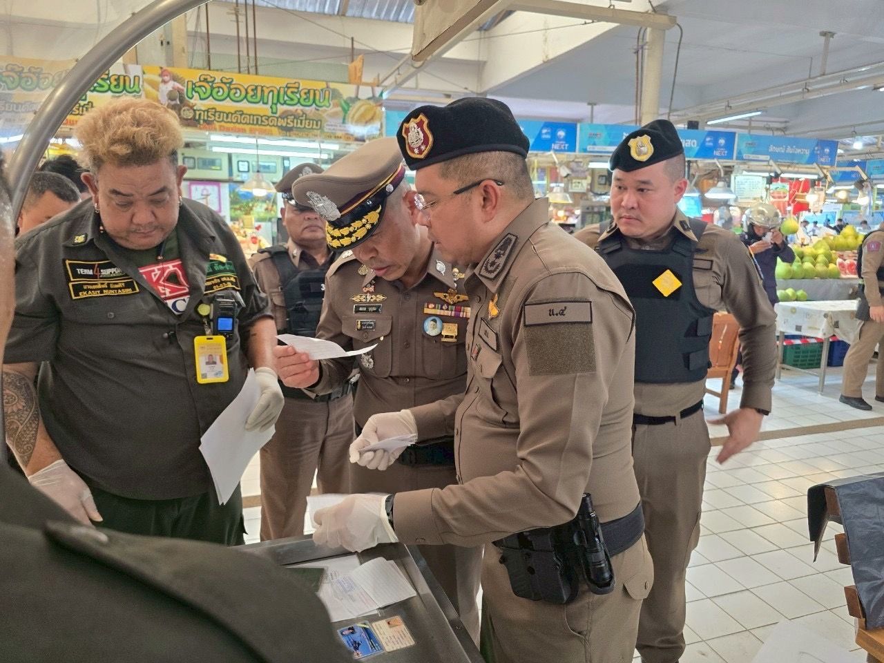 副首都指挥官确认这不是“在ตลาด อ.ต.ก.市场的枪击事件”提醒社交媒体勿分享照片和视频