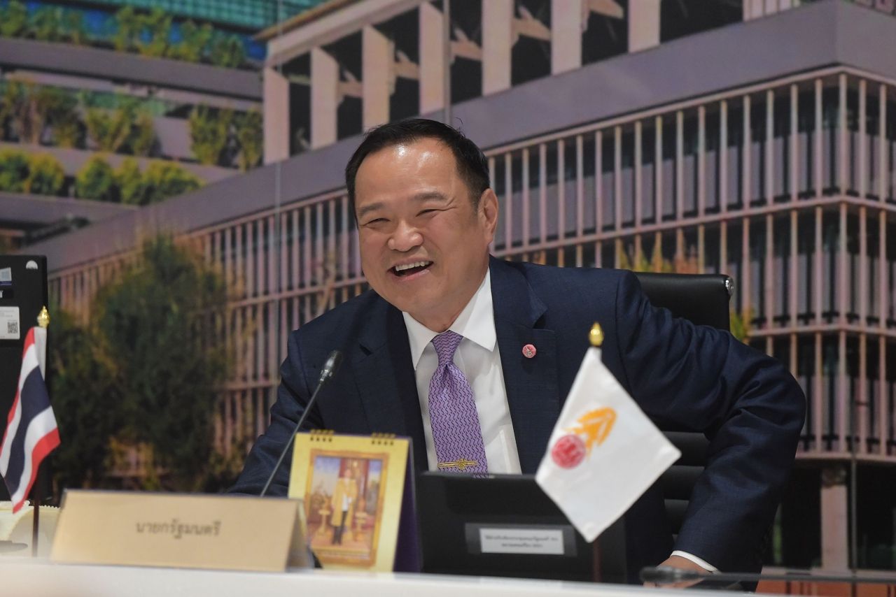 探究“托普·西里彭·昂卡萨库尔吉亚”的历史，内阁现已任命他为政府发言人