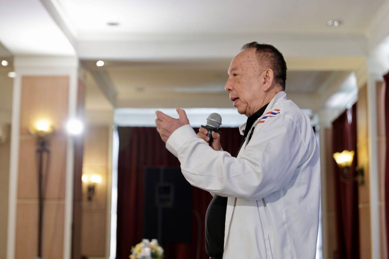 四位副领导激励未来议员候选人 宣布不买票 推出切实可行的政策