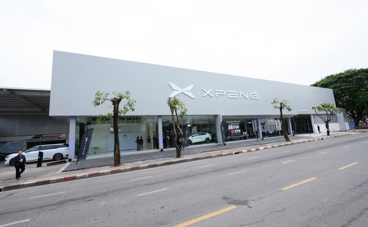 小鹏狮子汽车开设“小鹏 Kaset-Navamin”展厅