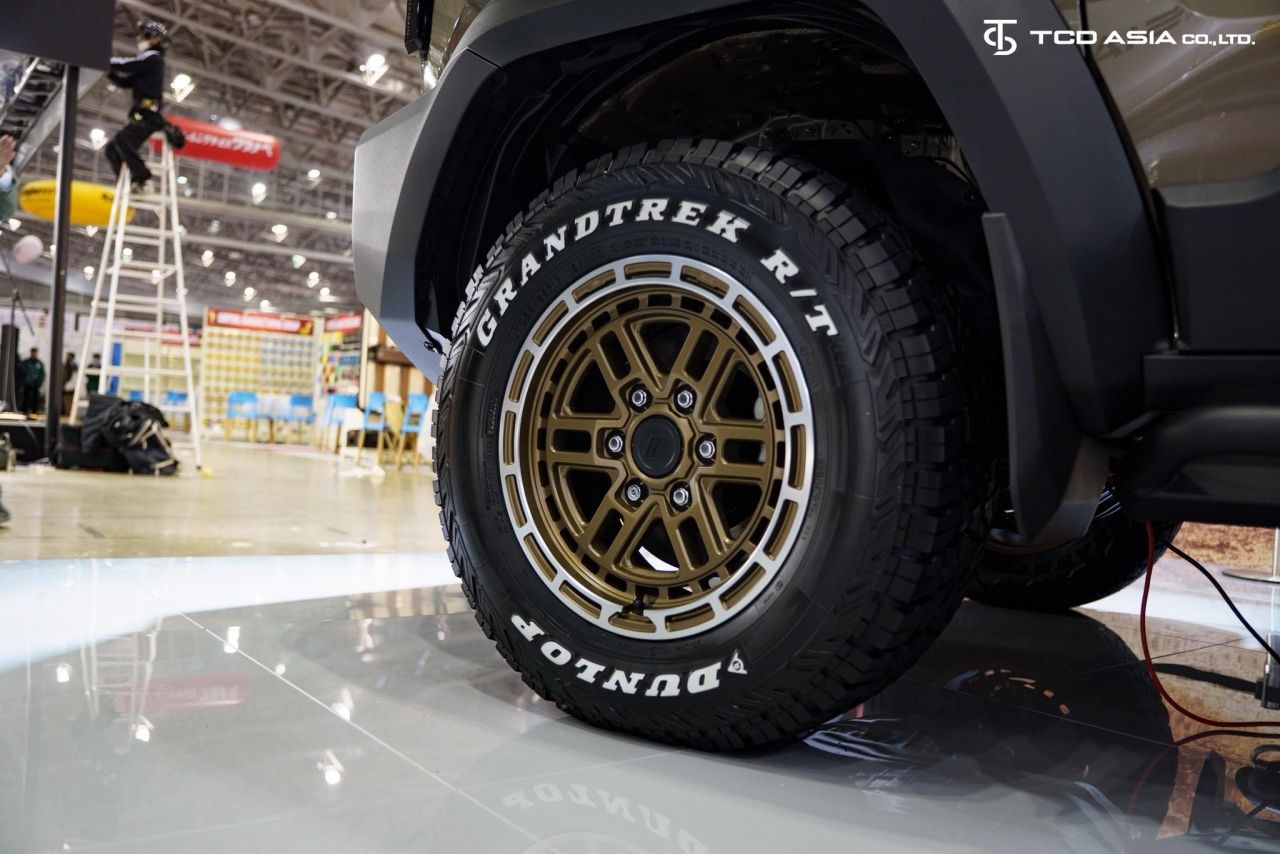 欣赏来自 TCD ASIA 的 Land Cruiser FJ 和 Hilux Travo 改装套件,酷炫且实用