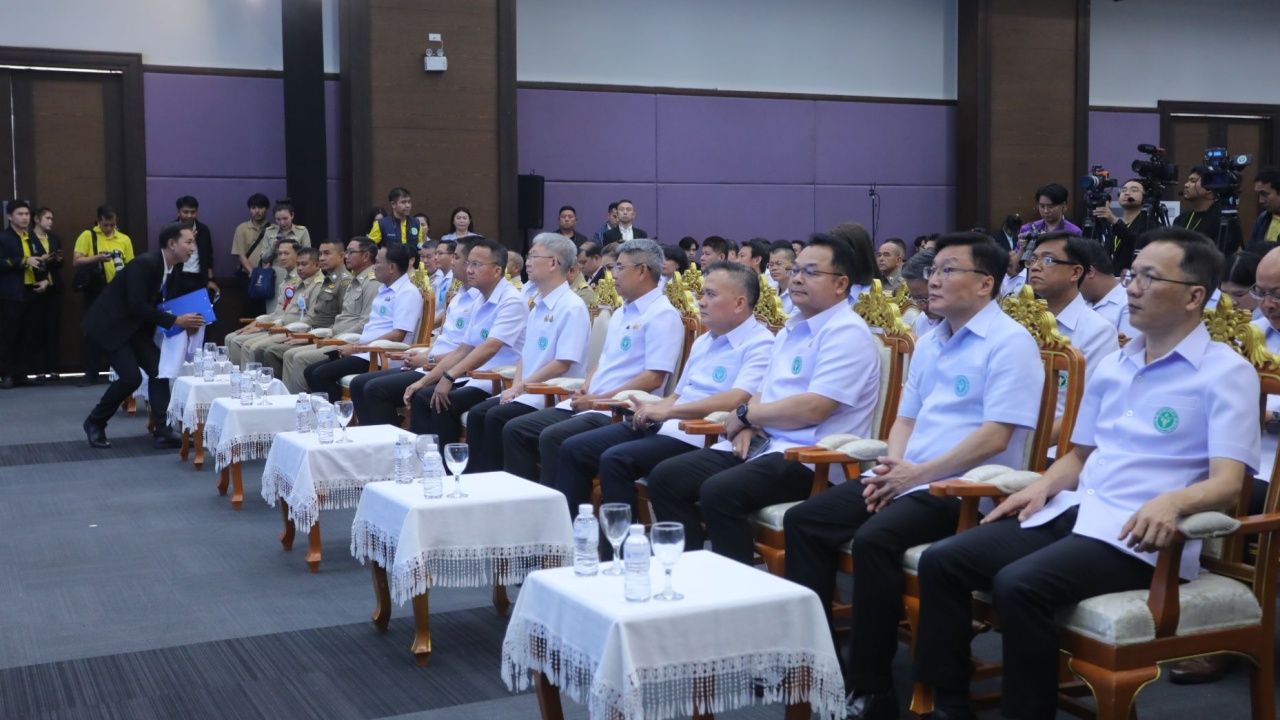 “宋萨集-猜昌那” 吸引省长、警察和地方政府缔结谅解备忘录 治疗吸毒者 试点8省
