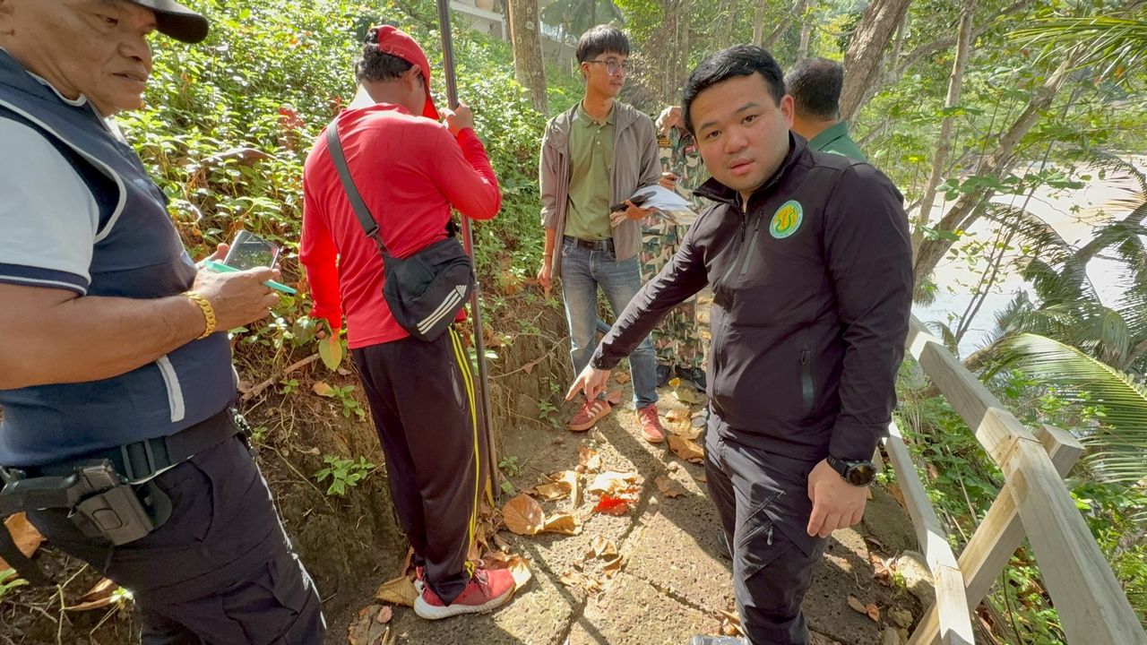 “塔纳敦·素万纳瑞提”的历程:从“本·史密斯”律师到政治公务员