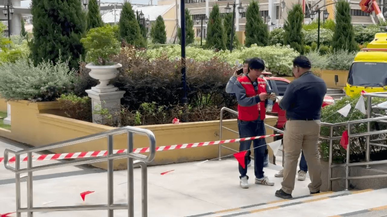 道路下沉不影响瓦奇拉医院建筑物 因隔土墙深达60米