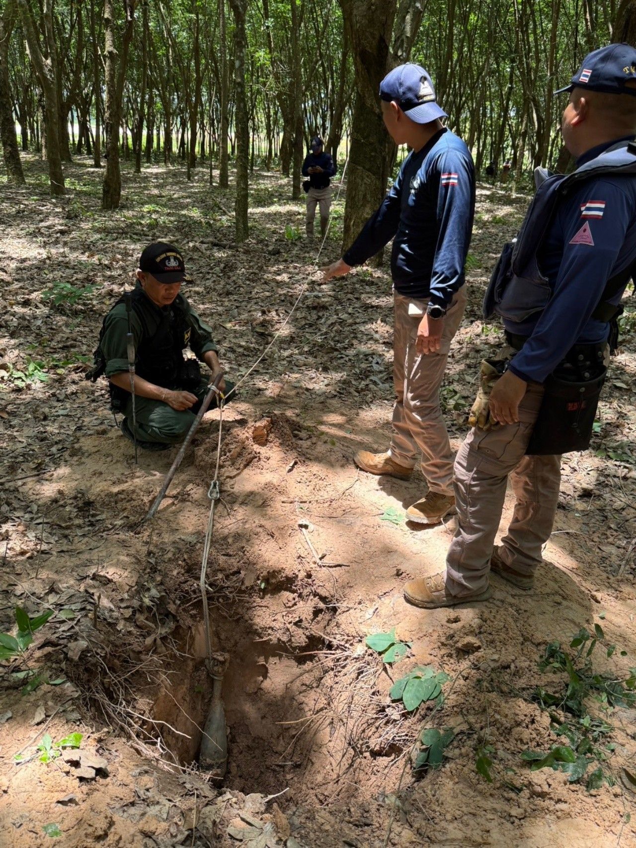 武里南排除地雷紧急清理边界 设备匮乏 深埋地雷难度大于7米