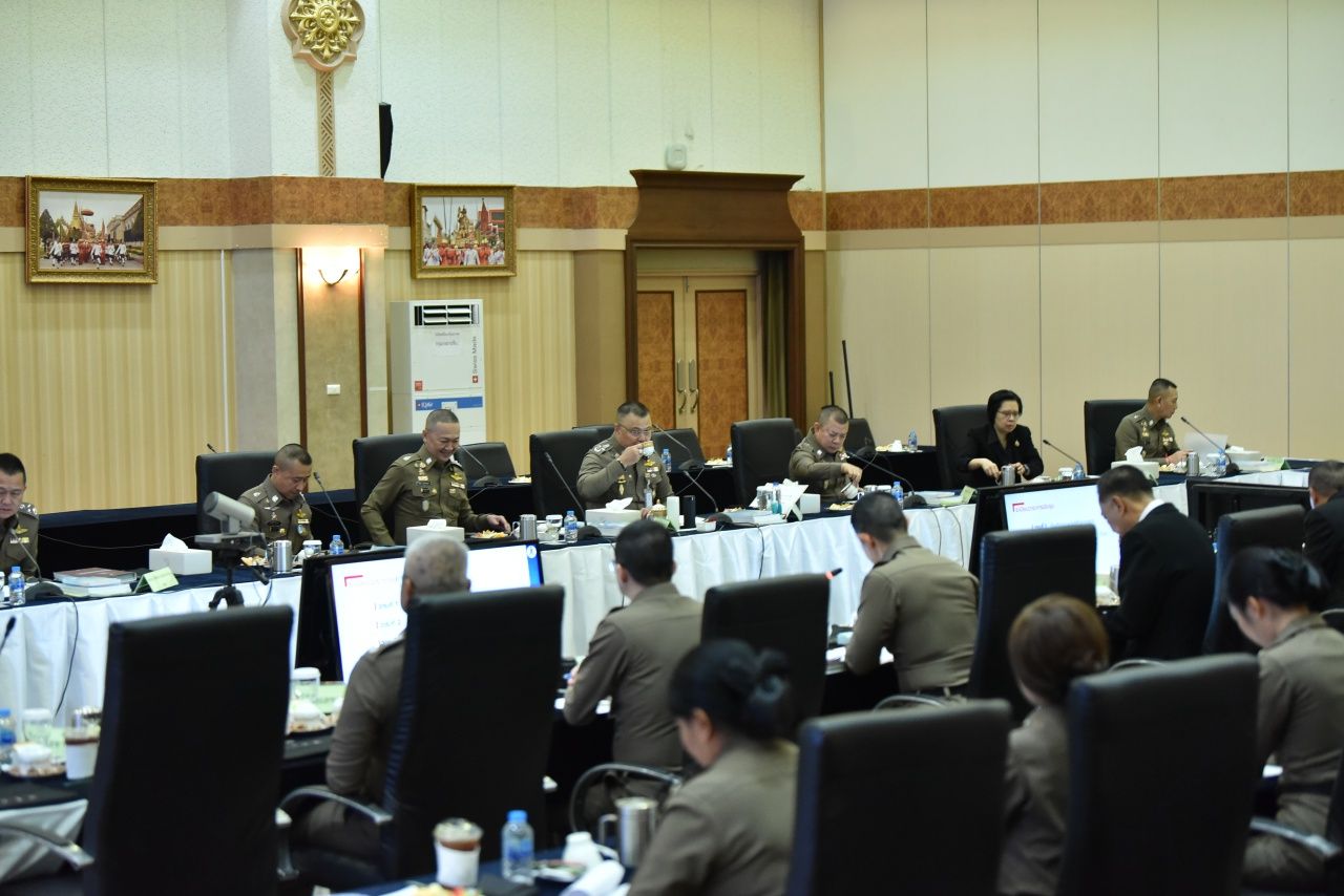 警察委员会敲定新职位，“克丽莎达·甘詹·奥隆功” 升任助理警察总长