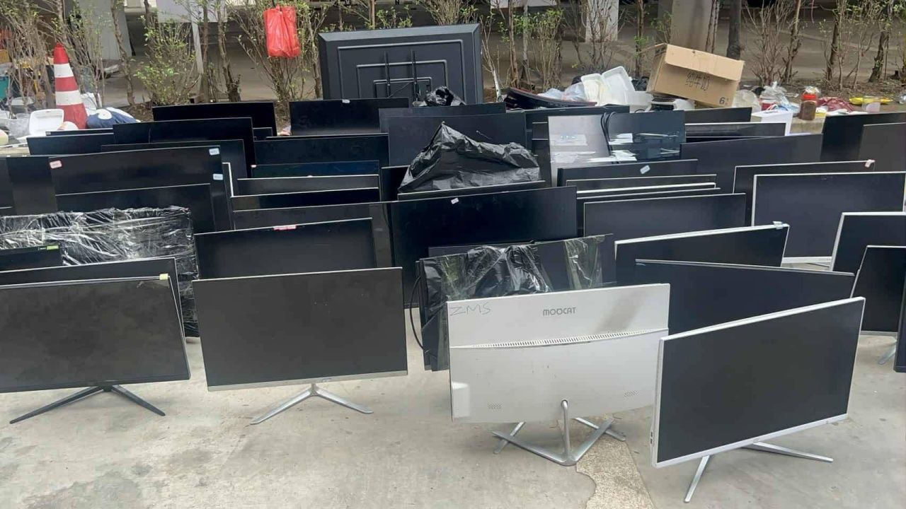 缅甸摧毁诈骗团伙巢穴，缴获大量电脑和手机