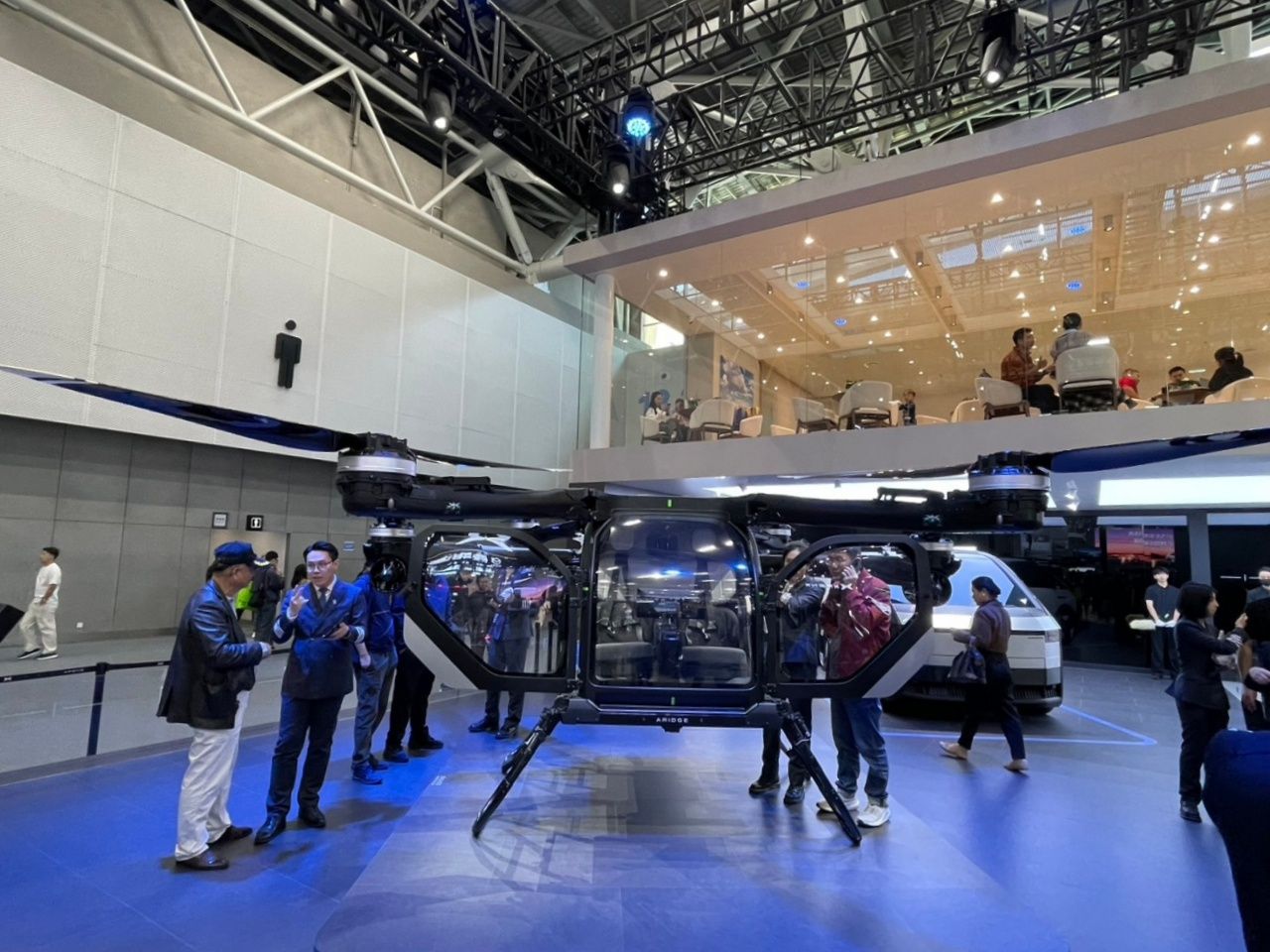 中国推进清洁能源生产,同时为社区创造就业机会