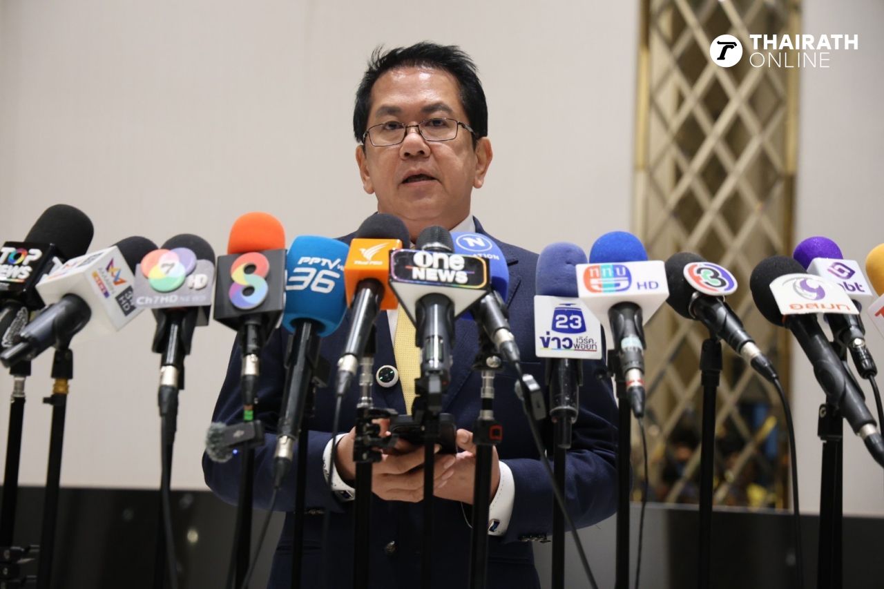 “普密胜”返回泰国，将在早上6点重新评估情况，准备将谈判结果提交内阁