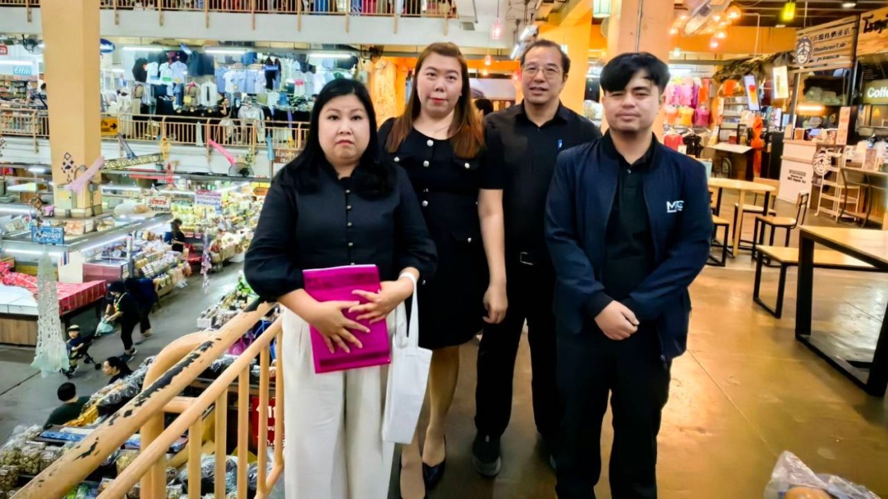 清迈商务部检查丧服店 - 尚未发现提价