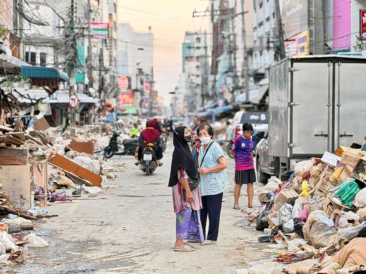 经济阁会议讨论措施帮助受南部洪水影响的福利卡持有人和半数加计划受益者