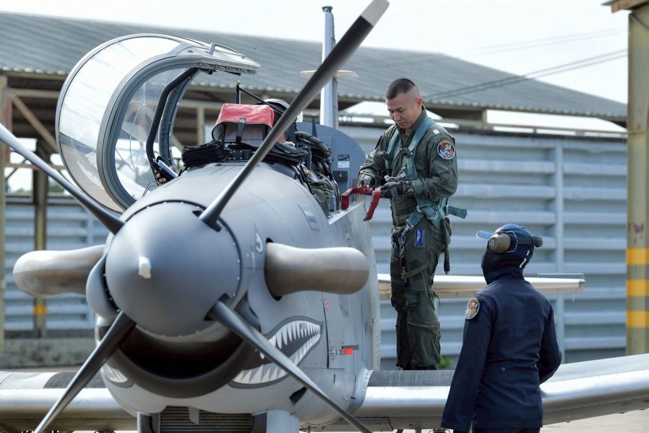 严酷的武器！透视泰国空军的Beechcraft® AT-6 Wolverine