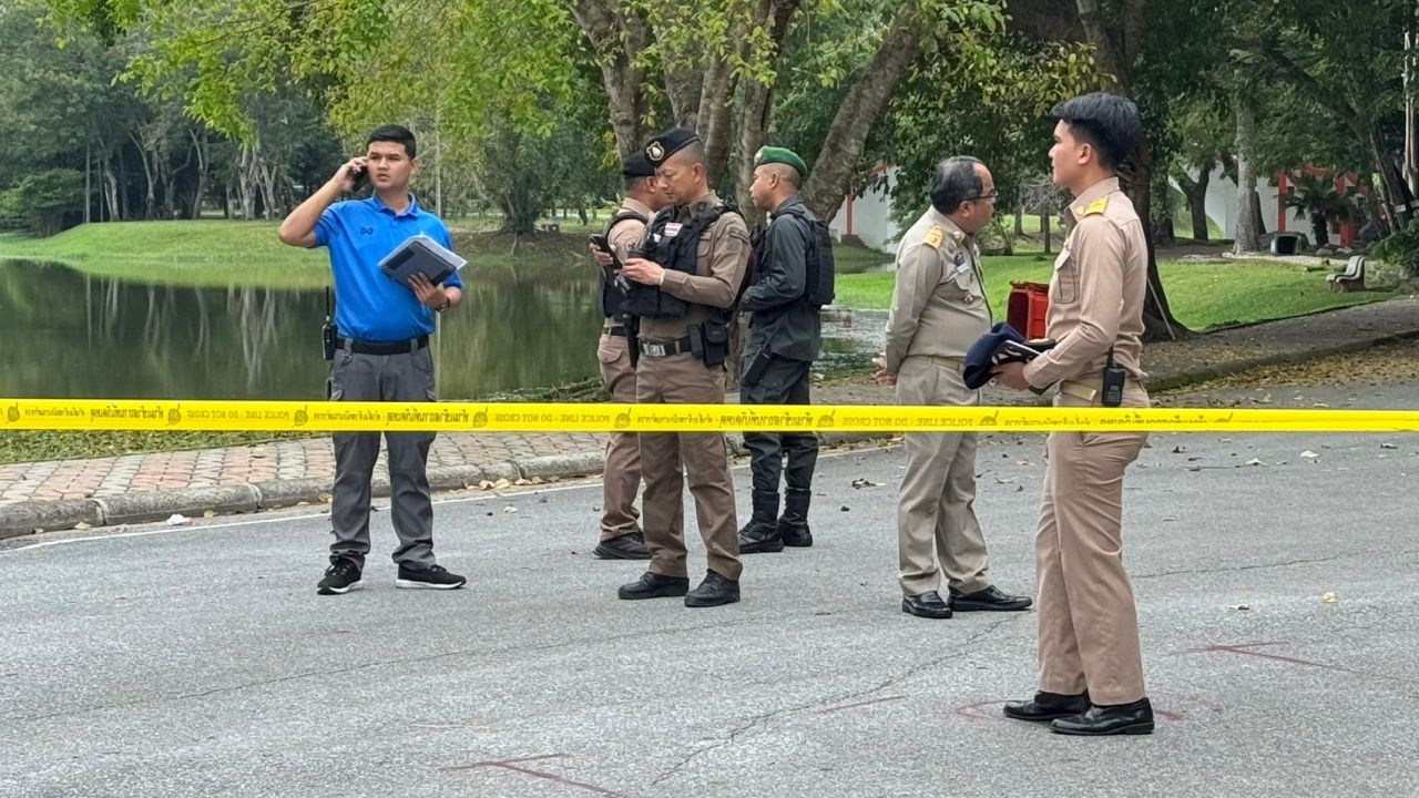 EOD人员检查城市叛乱爆炸事件，禁入雅拉地区