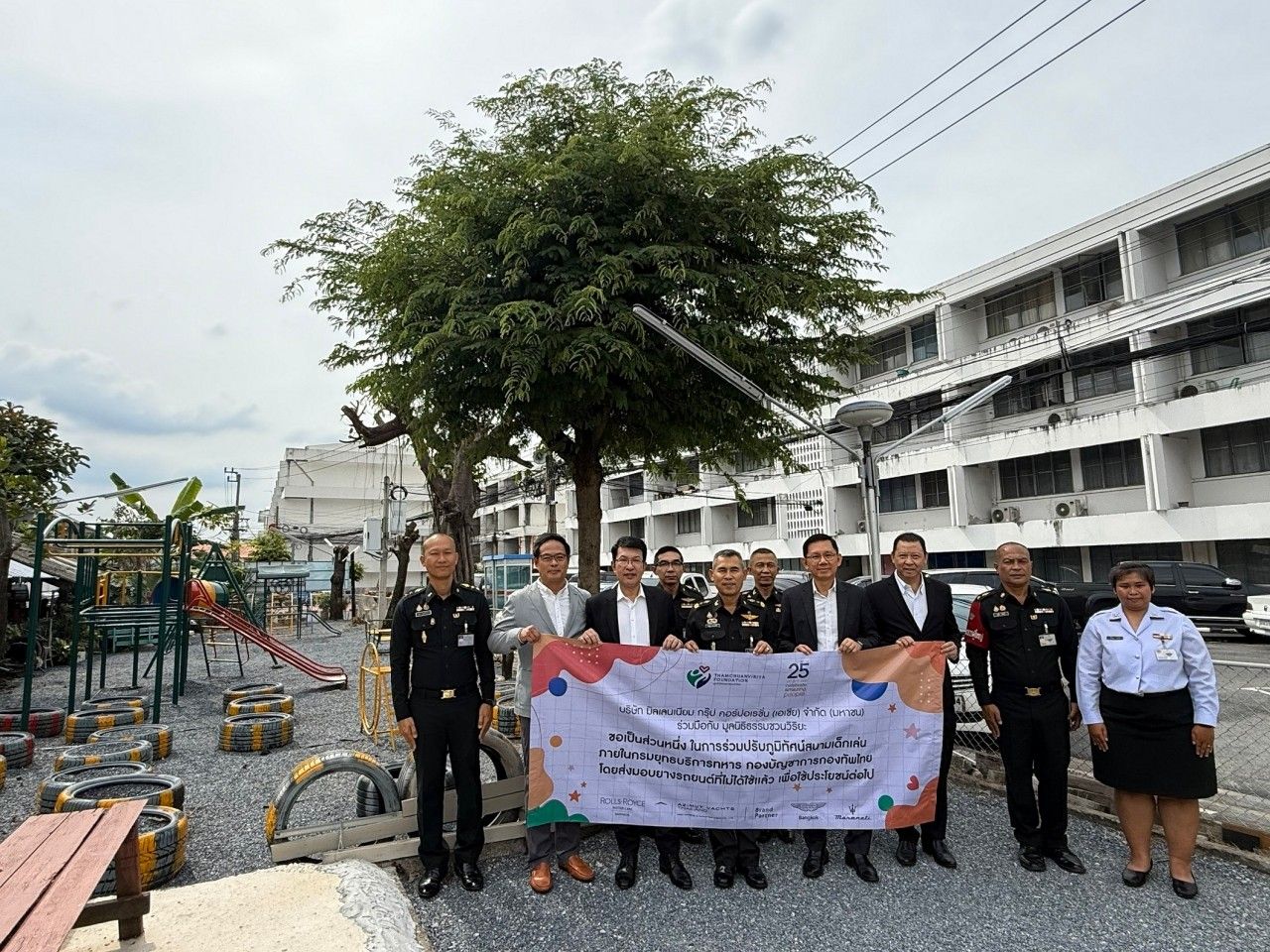 汽车竞技场:泰国ARV公司将智慧AI创新TrafficInternVL带向国际舞台