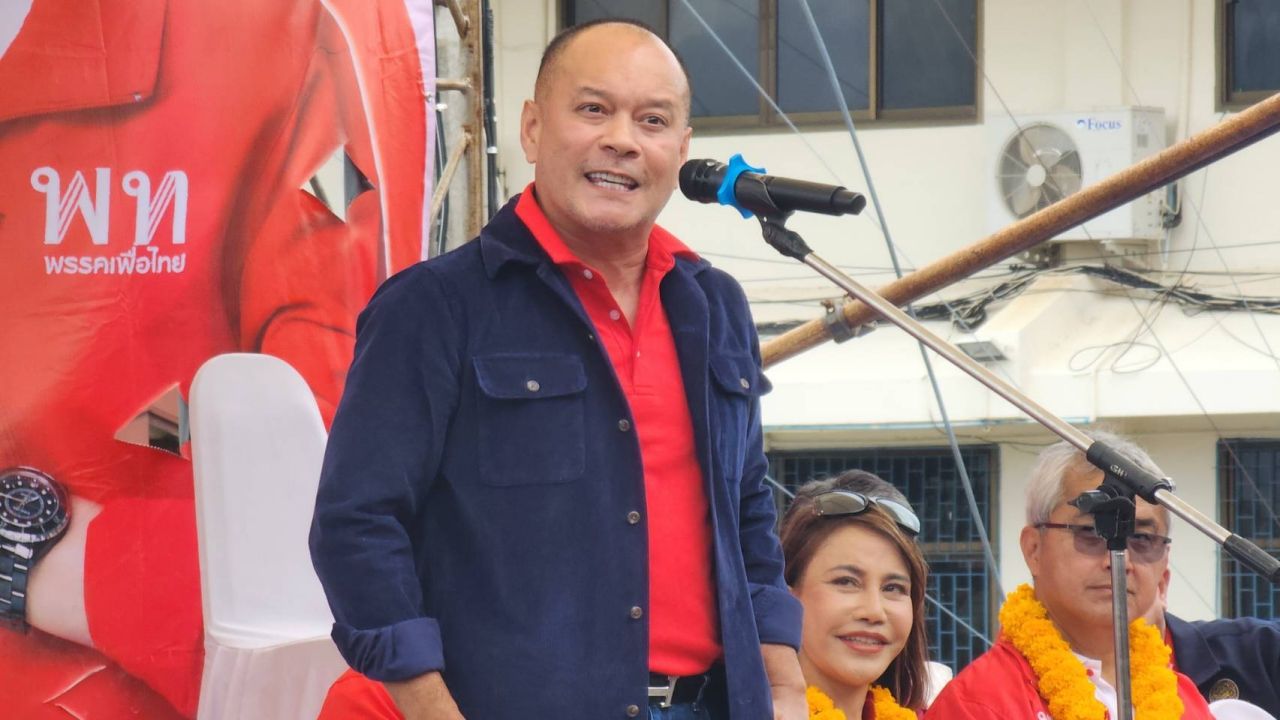 “丁” 在演讲中批评“自豪党”阻碍“宋萨”。呼吁选票给“普里卡”，希望政府增加议员