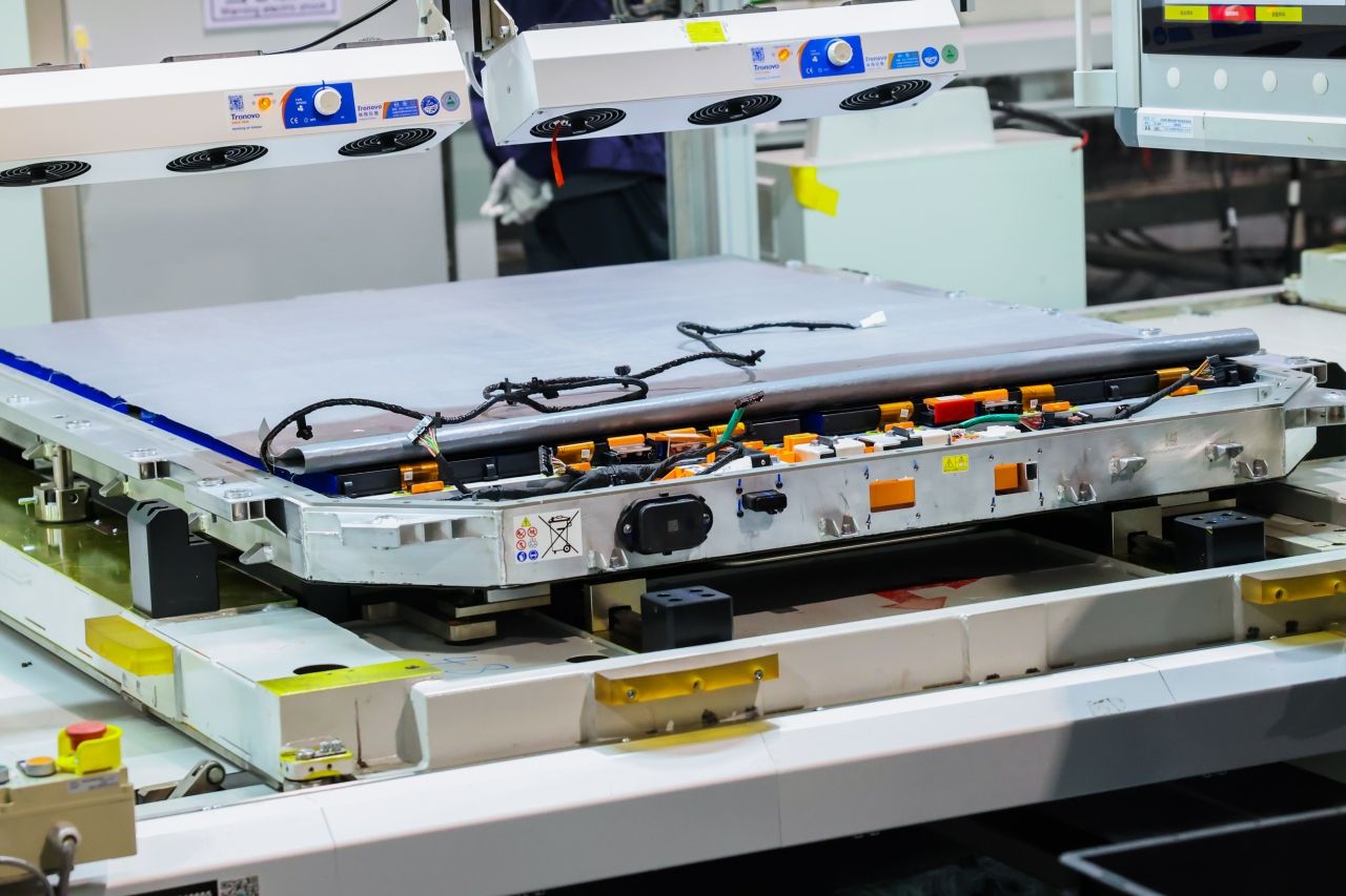 探访由 5G 技术驱动的长安智能汽车制造工厂
