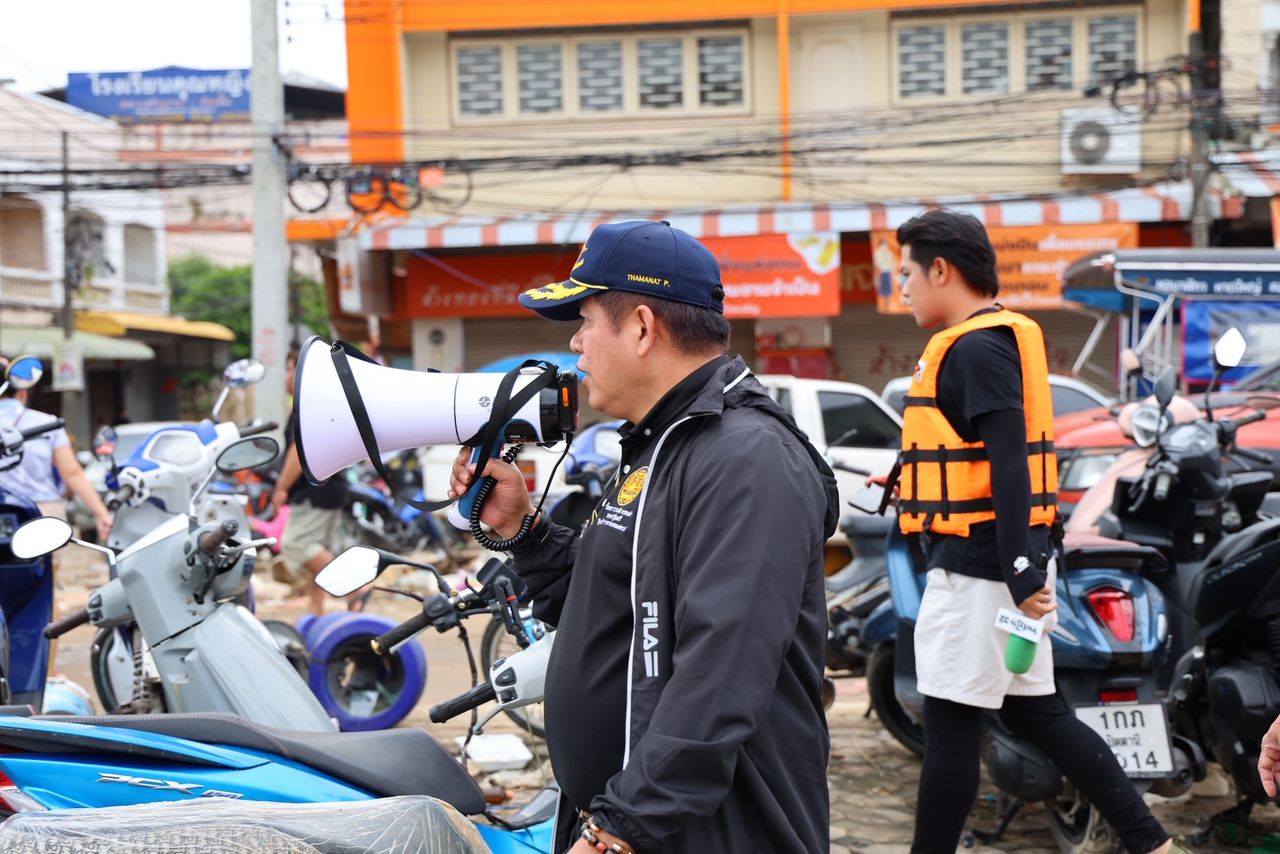 党开启说道“拉塔邦”对军队的不满风波,因村民质疑为何要大喊