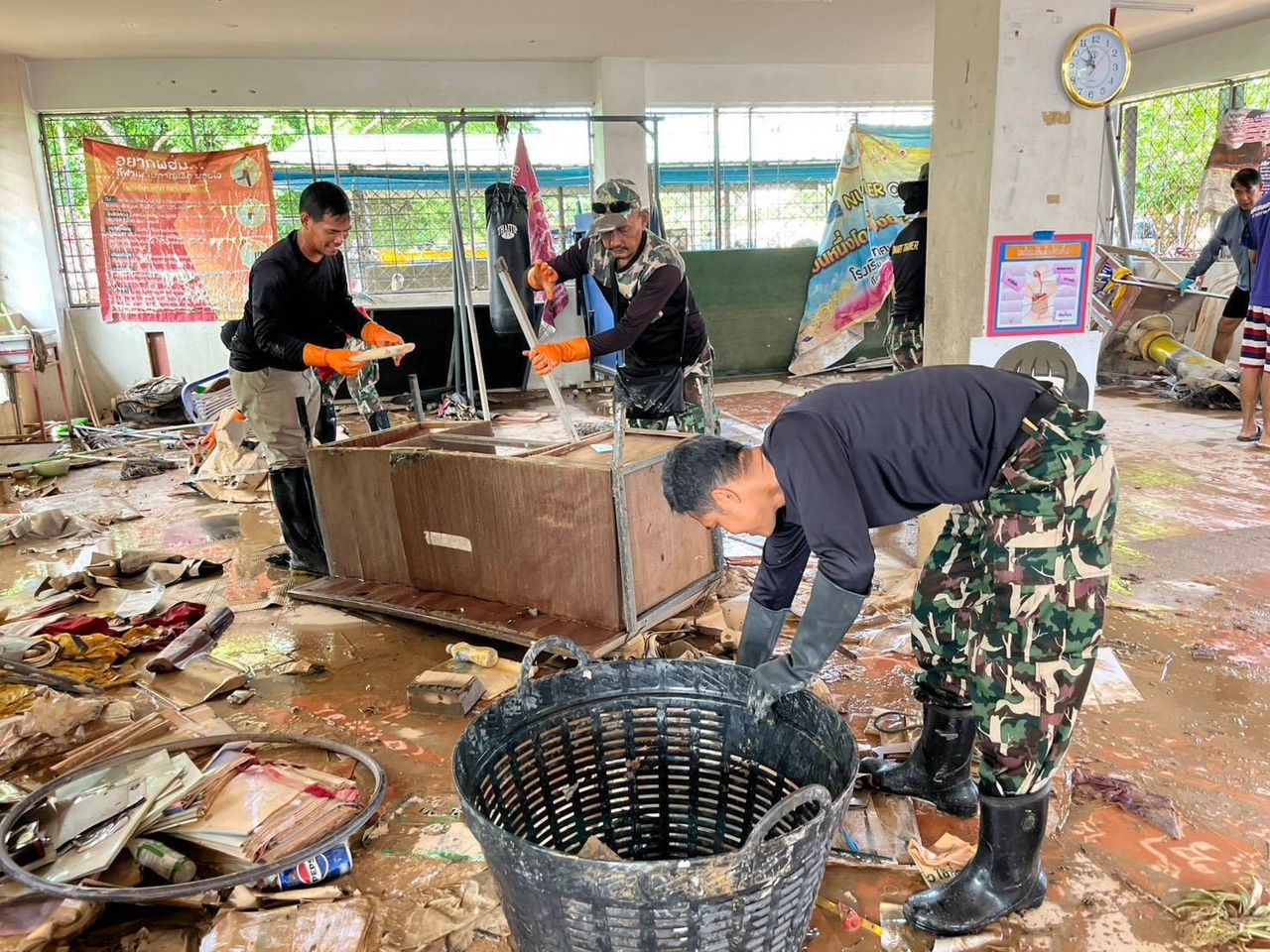 对抗南部水灾，政府展开合力行动