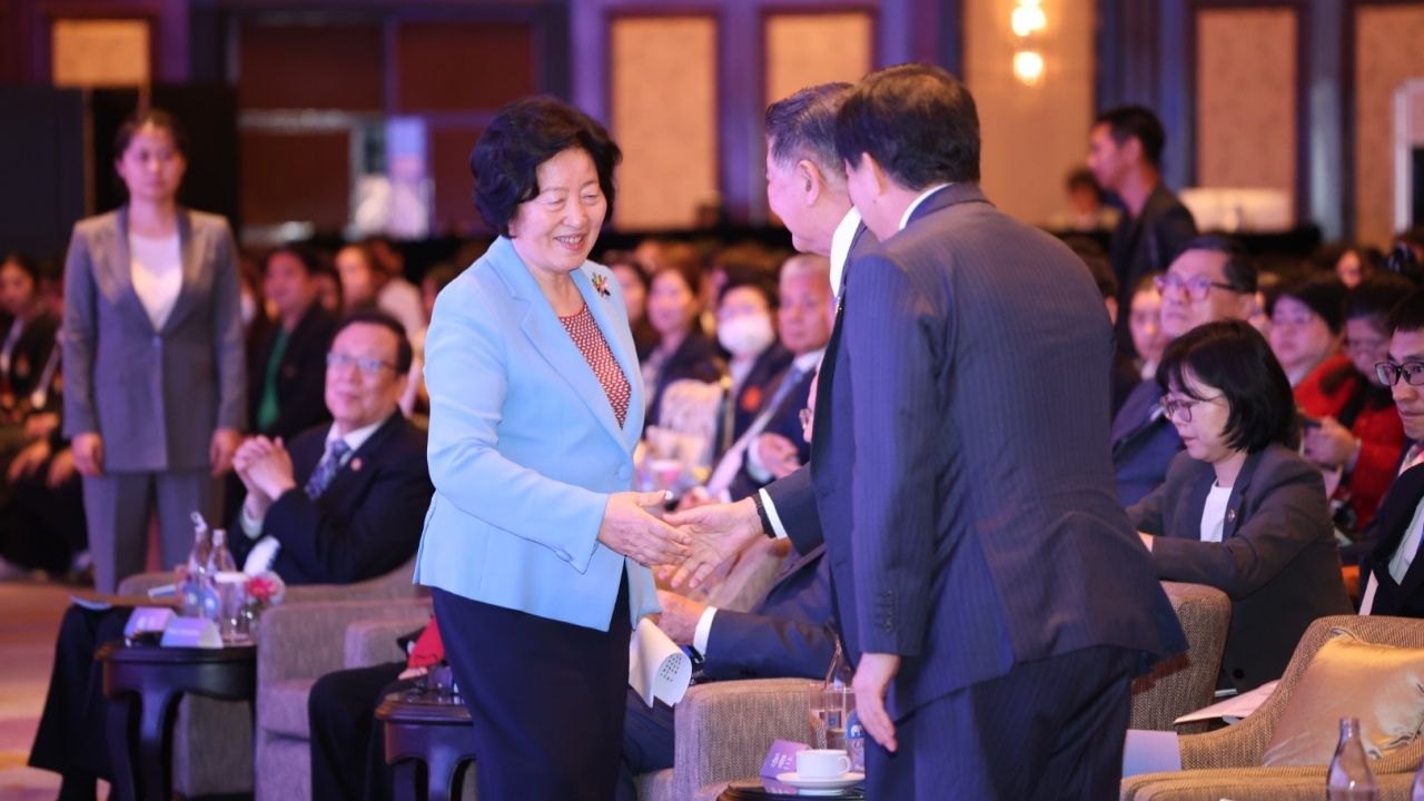 国际孔子联合会庆祝中泰建交50年 举办和谐文明论坛