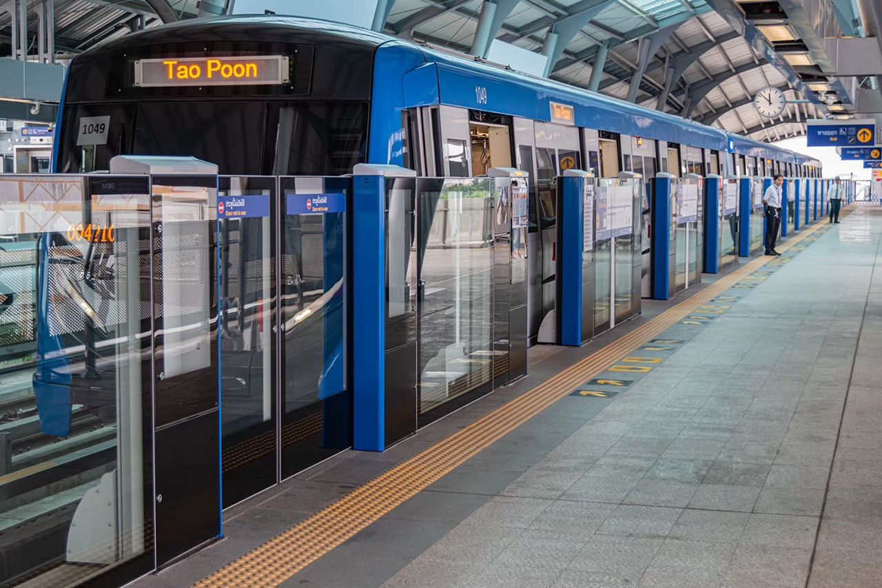 为新年庆祝活动安排：MRT地铁四条线路服务时间延长至凌晨2点，方便市民出行