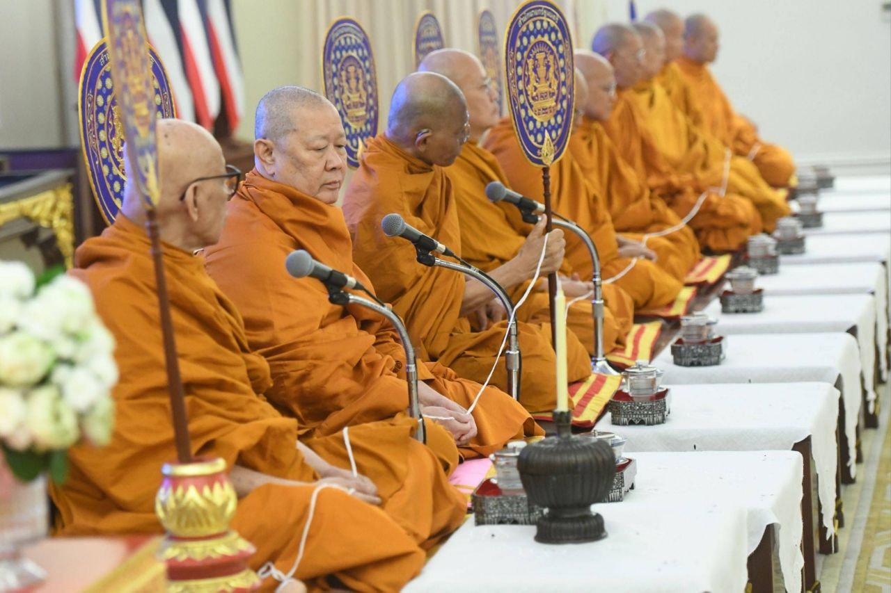 总理与夫人带领内阁举行2569年新年祈福，祝愿泰国人民财富健康、国家稳定