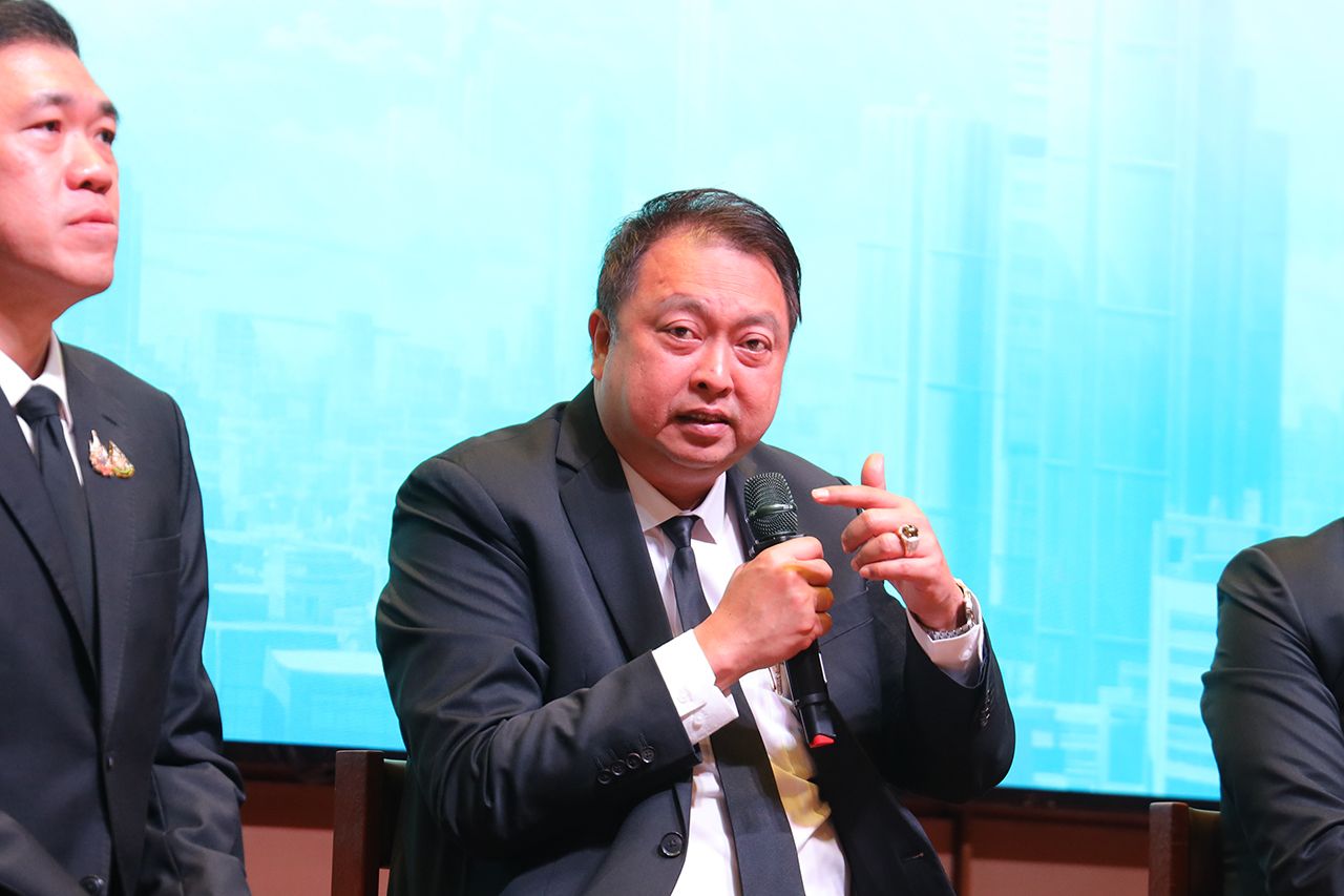 自然资源与环境部与曼谷市府及民间合作启动“绿色名单加”项目 呼吁检测车辆以减少PM 2.5污染