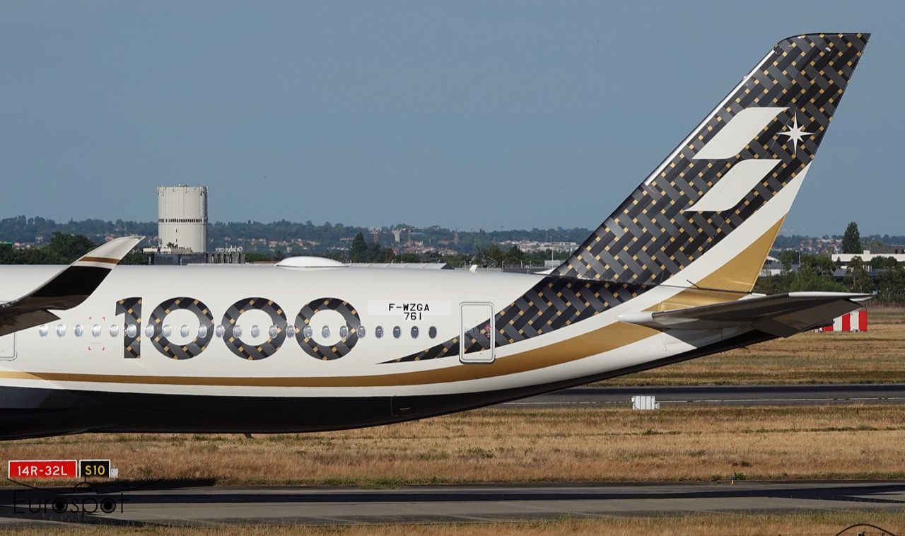 空中客车交付首架全新型号A350-1000