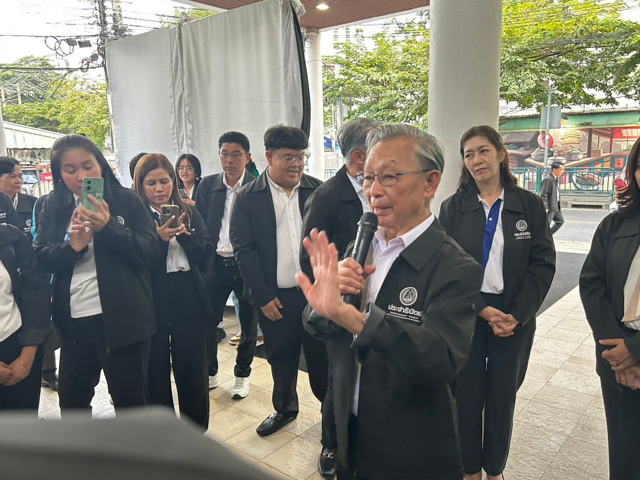 “川” 自曝：政治使用肮脏的钱，投入高达5亿购买政党 - 议员5000万，强调恶性循环