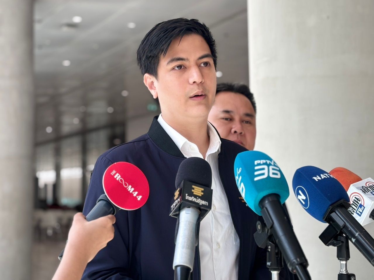 “帕利施特”倡取消各种课程,担心成为诈骗者的金矿