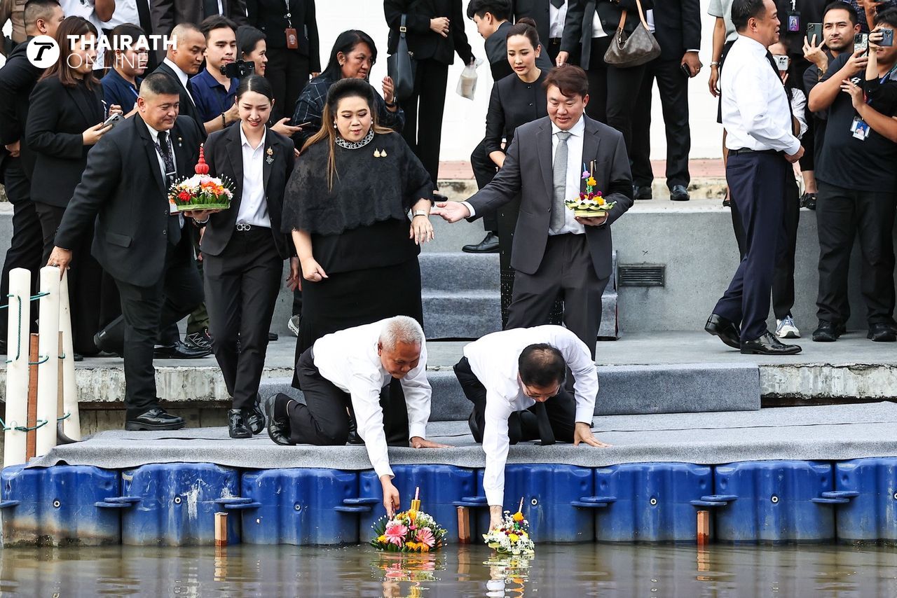 总理阿努廷携妻在68年与“大叔”同地放水灯，祈愿国家繁荣