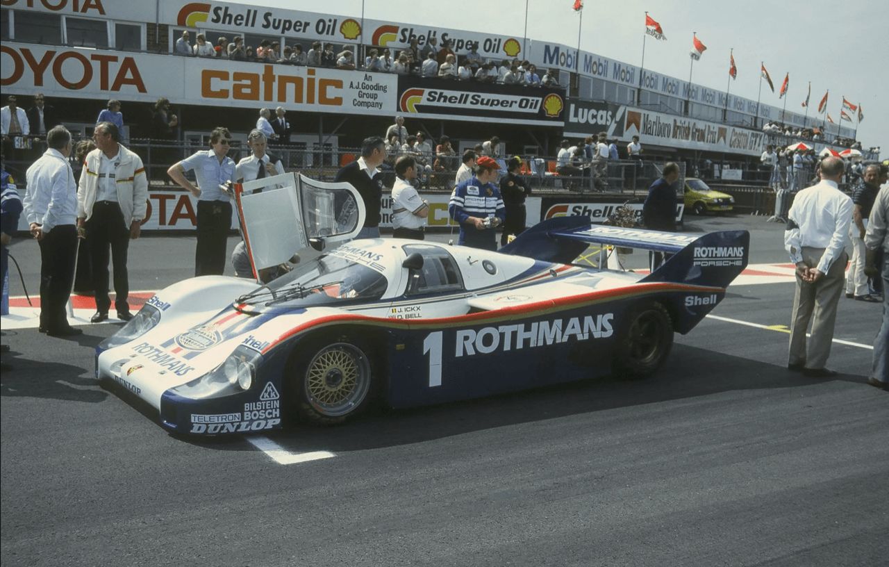 真实展示：Porsche 956 传奇赛车首次亮相泰国