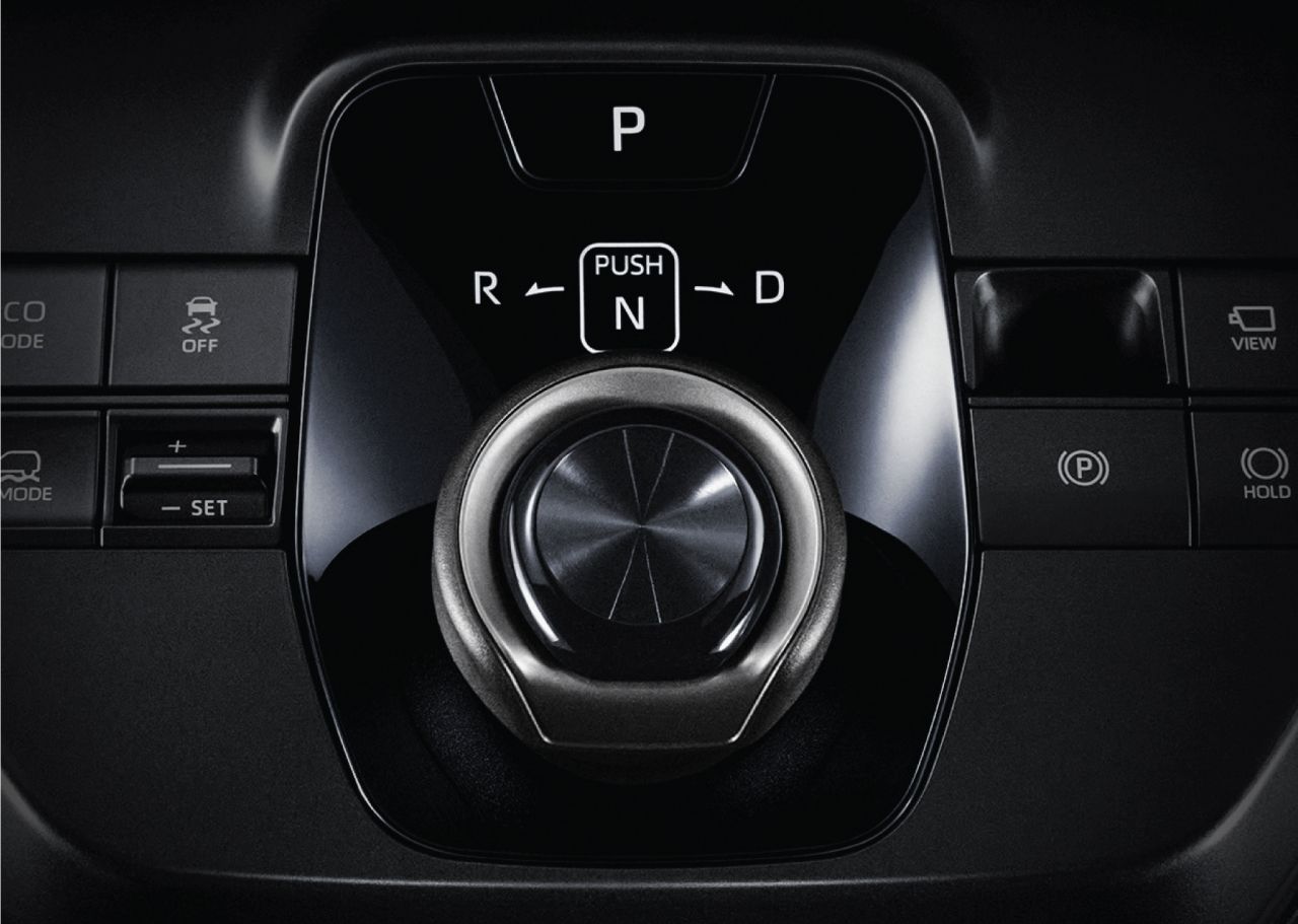 丰田新款bZ4X电动汽车价格公布,起价1,529,000泰铢,准备抢占D-SUV市场