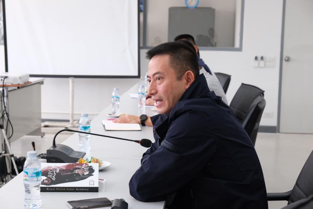 揭示“警察上校帕库米·毕施迈”的简历，前“毕克乔克”亲信直传