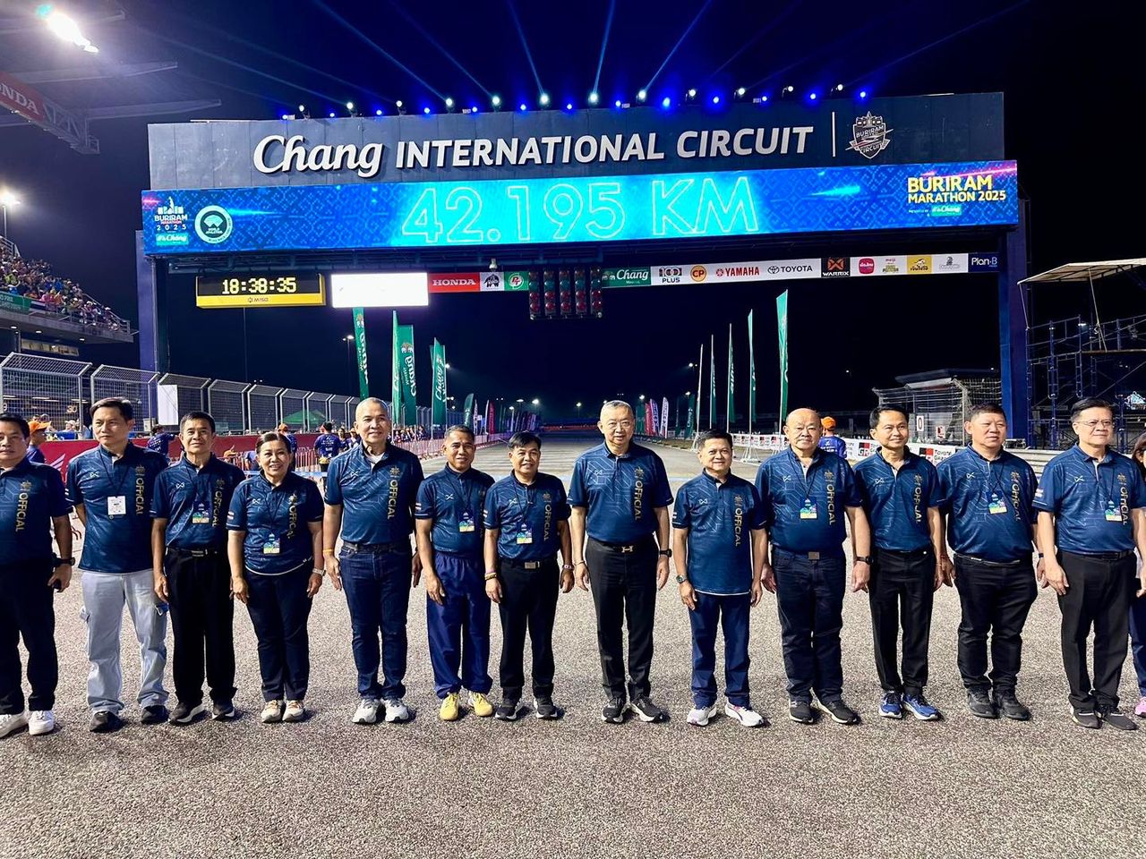 พล.ต.ท.รุทธพล เนาวรัตน์：未来的司法部部长候选人