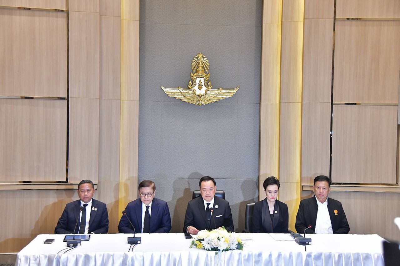 “阿努廷” 欣慰泰国重返全球雷达，心情愉悦，发布歌曲“我们家”-“查”坐另一个车