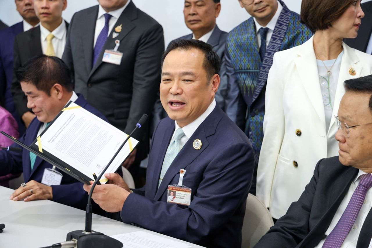 揭示安努廷·参维拉军的历史，第32任总理候选人