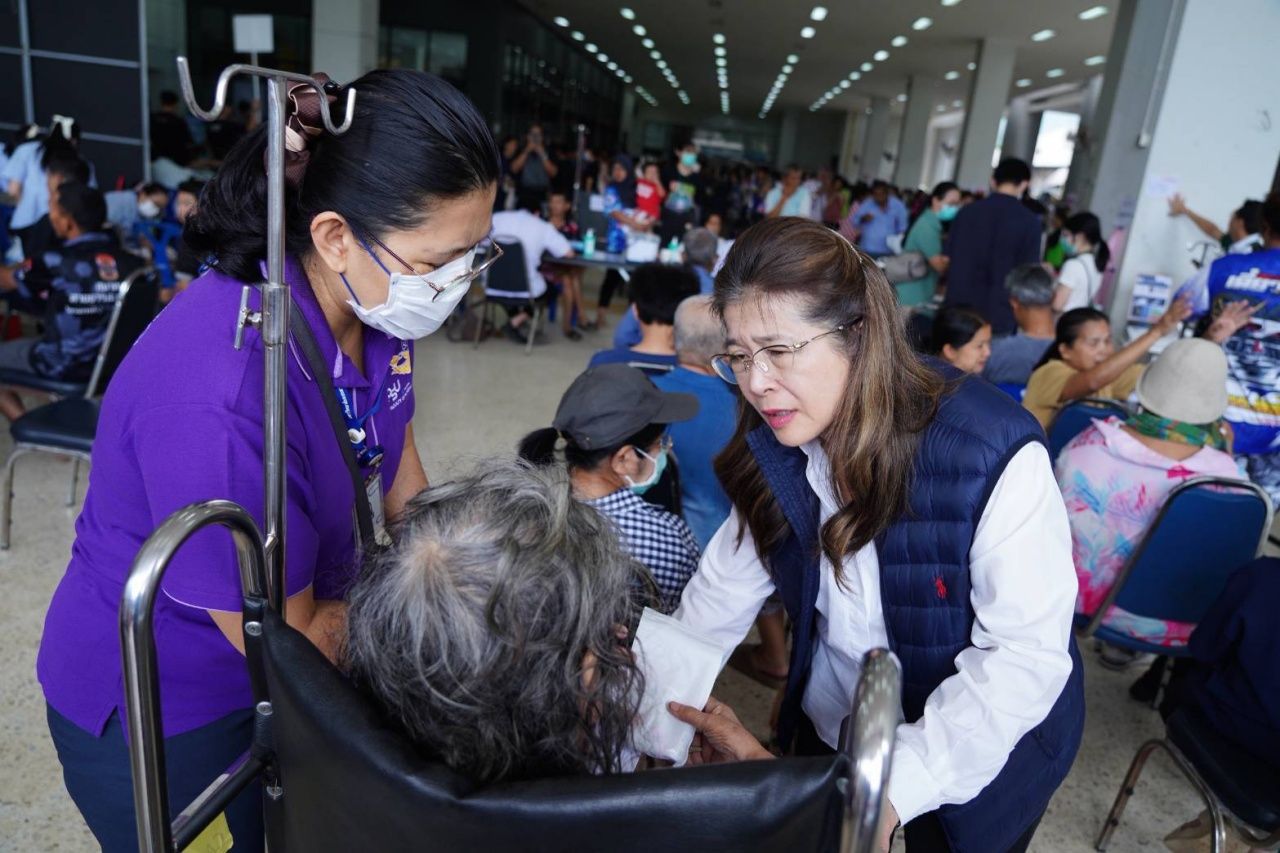 “英蓉蓉” 呼吁按照实际损害补偿水灾