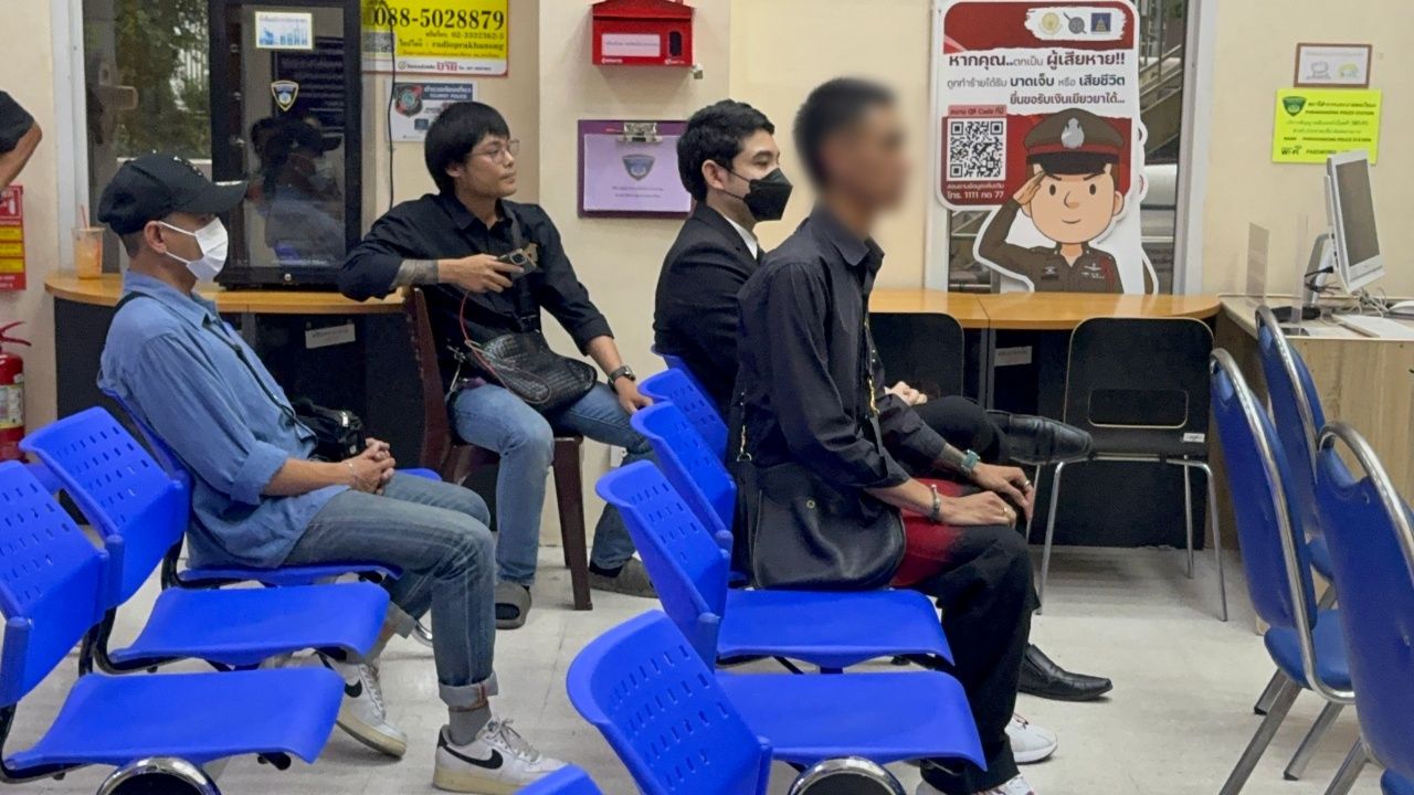 前高级警官的儿子袭击MV女主角，在传唤前会见警察，坚称不逃跑