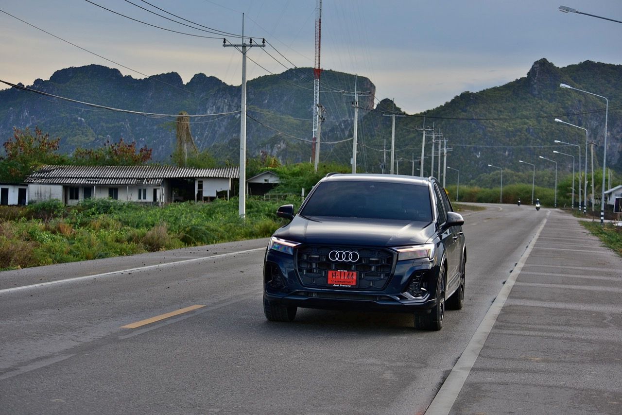 试驾体验：全新奥迪Q7 55 TFSI e quattro S Line Edition One