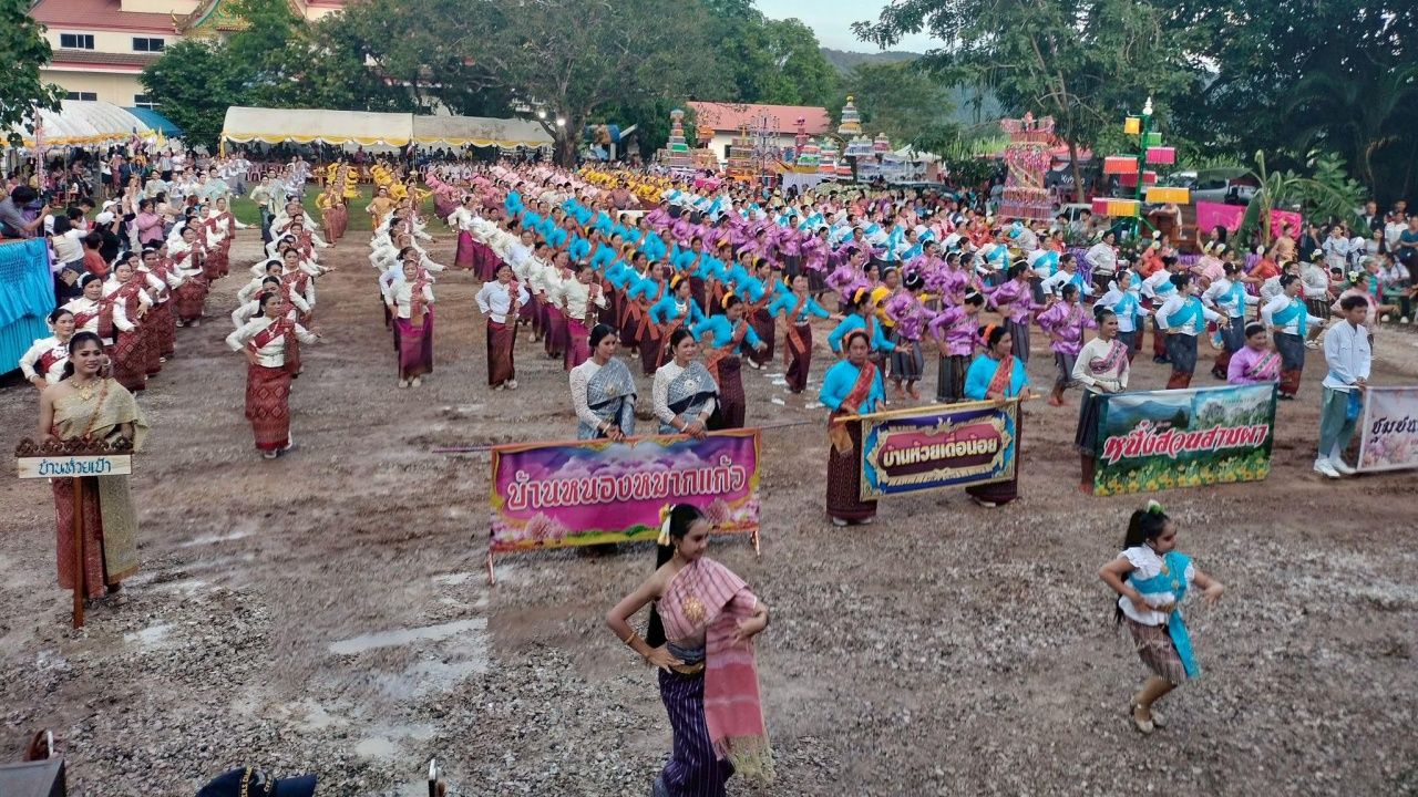 开幕式“Hom Bun Hé Ton Krathup”传统节日 传承当地文化促进旅游业
