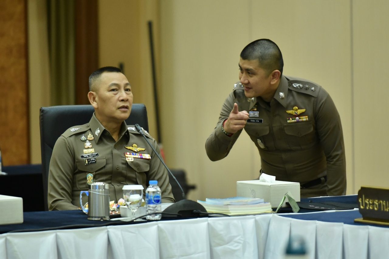 警察委员会敲定新职位，“克丽莎达·甘詹·奥隆功” 升任助理警察总长