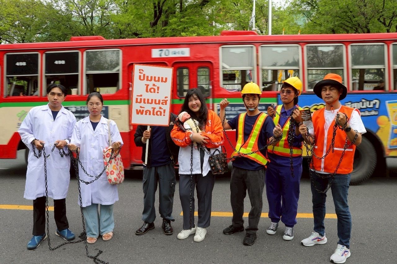 人民党参与劳动节游行，提议增加休息日和月经假3天/月