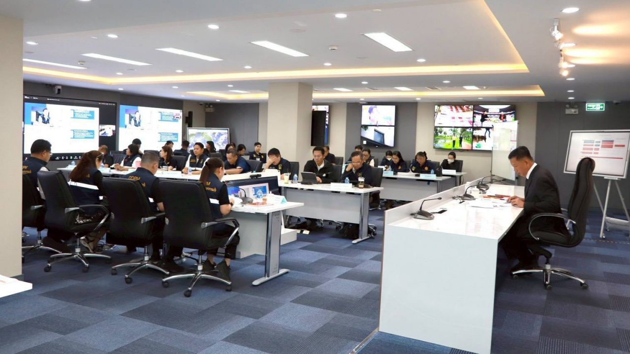 萨卡达召开会议,跟进南部水灾救援,要求“14天清理完毕”