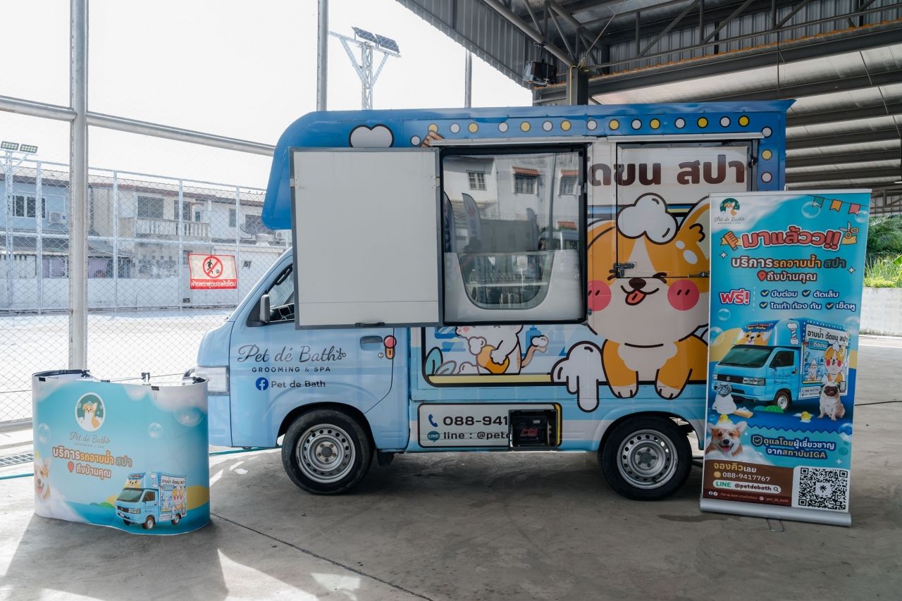 探索改装为创业工具的Suzuki Carry：无论是美食车、理发店还是宠物水疗