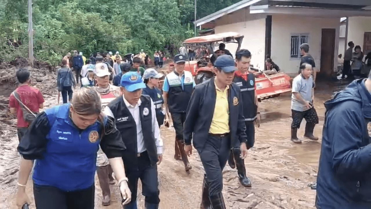 紧急搜寻帕昂村泥石流失踪者，死亡人数增至6人