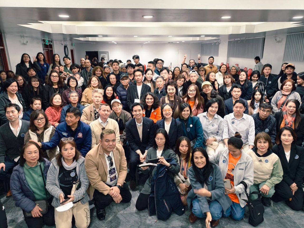 “皮塔” 激励海外泰国人行使选举和公投权利 支持人民党政策