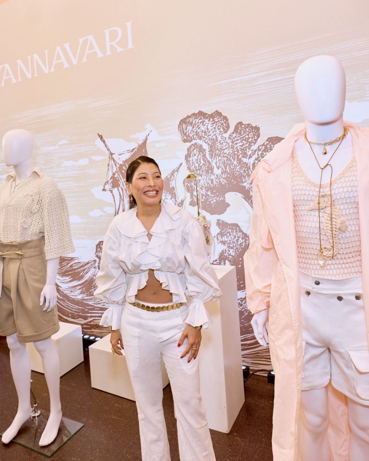 “诗琳通公主” 带领 SIRIVANNAVARI 品牌亮相米兰时装周