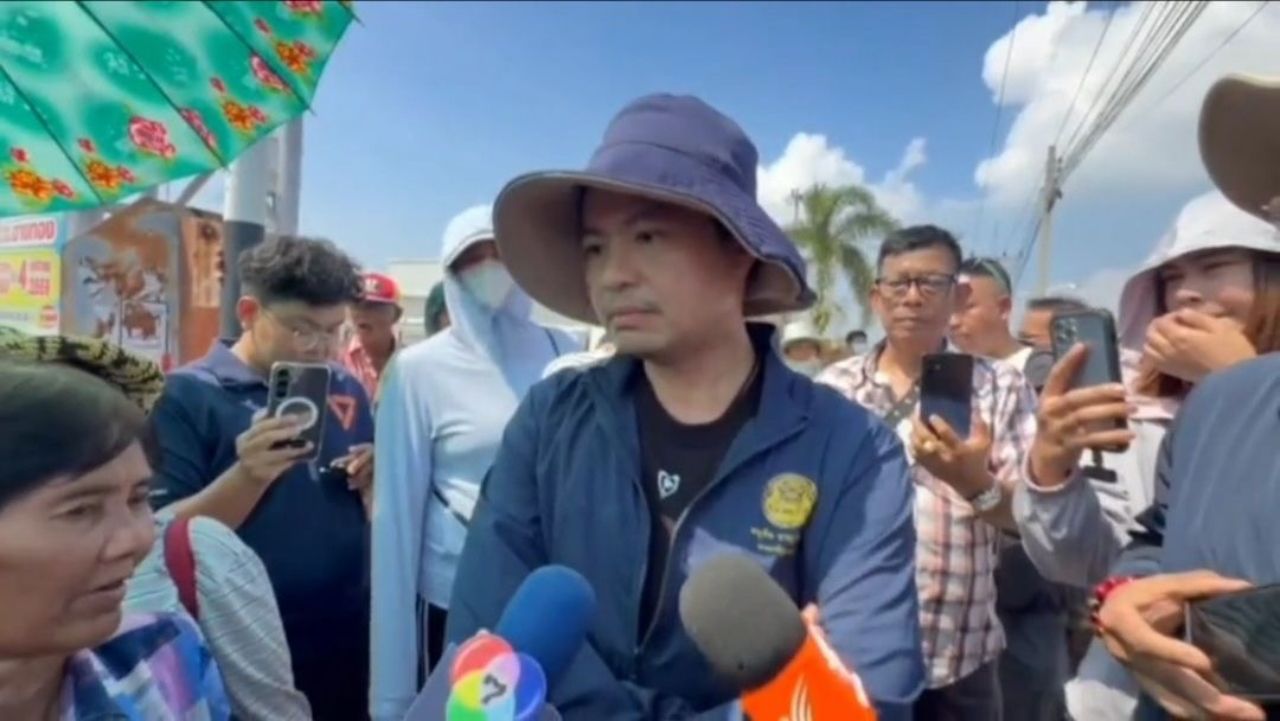 邦巴尔居民集会封锁大城-安通路,呼吁开放邦功水闸